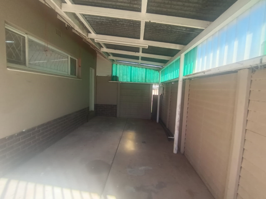 3 Bedroom Property for Sale in Carters Glen Northern Cape